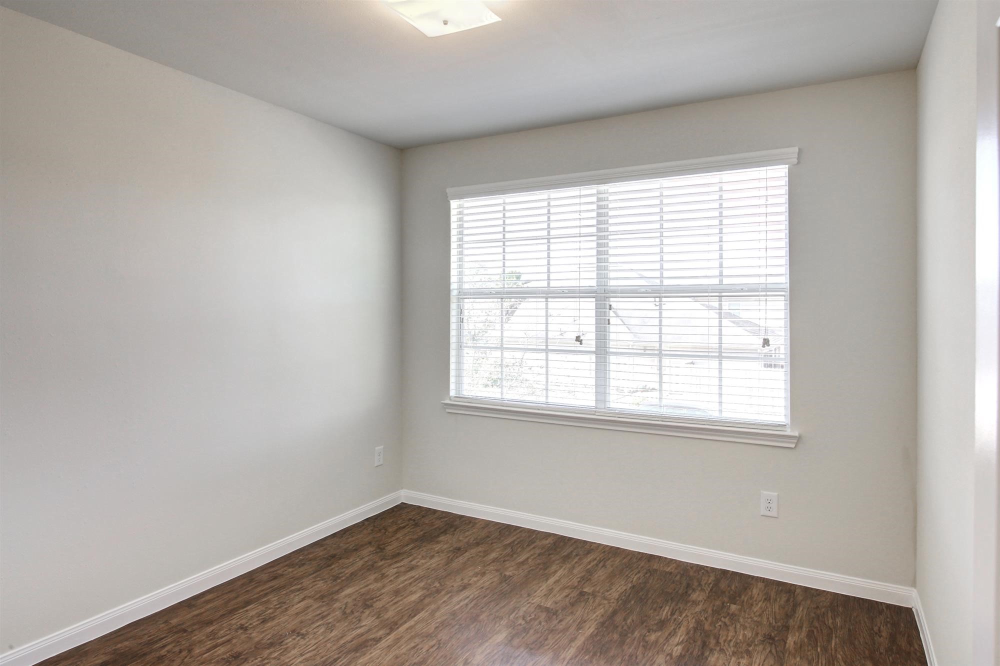 8922 San Alberto Houston, TX 77017 - Photo 19 of 19 Photos may be representative of the floor plan and not the exact home. Finishes, layout, and features of the actual property for lease may vary.