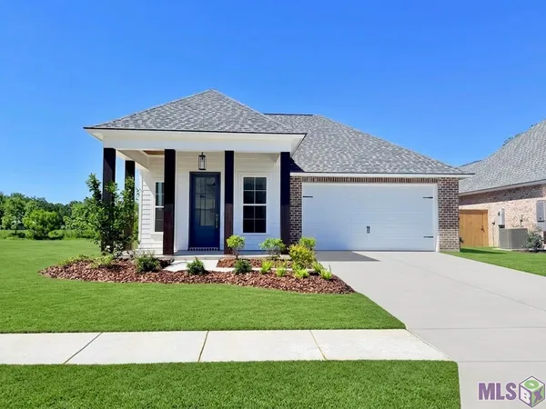 $415,000 | 36176 Belle Parc Avenue, Geismar, LA 70734