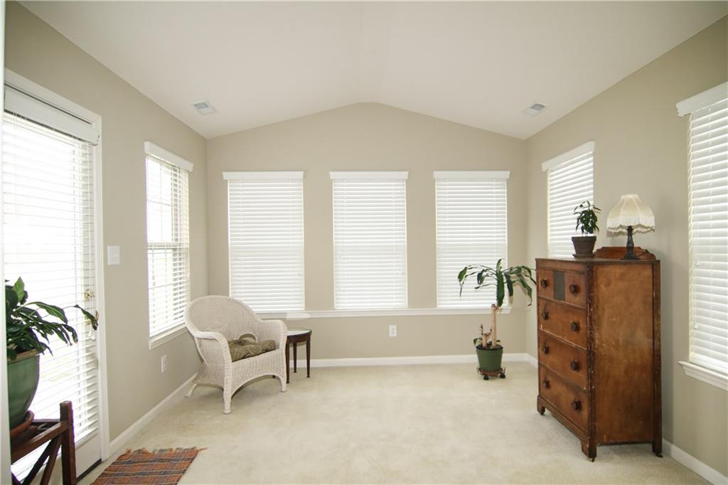 6160 Riva Ridge Drive Indianapolis, IN 46237 - Photo 8 of 19 Gallery Image 8