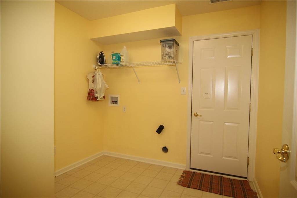 6160 Riva Ridge Drive Indianapolis, IN 46237 - Photo 9 of 19 Gallery Image 9