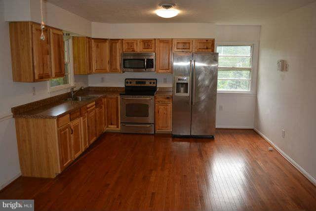 120 Richmond Road Front Royal, VA 22630 - Photo 3 of 30 Kitchen