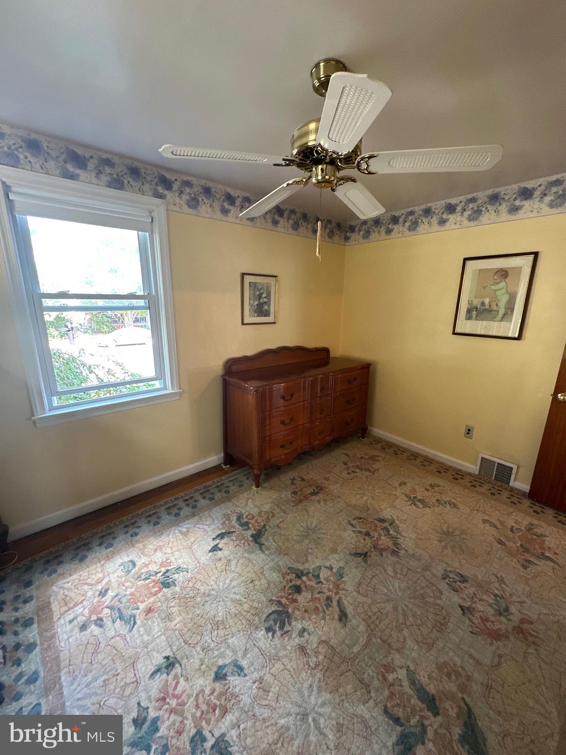 8024 Halstead Street Philadelphia, PA 19111 - Photo 16 of 34 Gallery Image 16