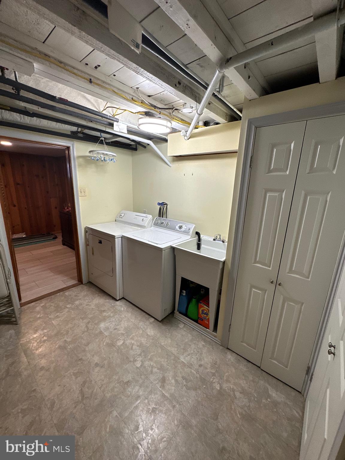 8024 Halstead Street Philadelphia, PA 19111 - Photo 24 of 34 Gallery Image 24