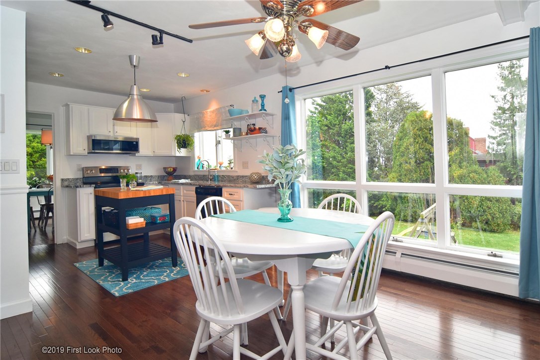 65 Peleg Road Portsmouth, RI 02871 - Photo 11 of 40 Gallery Image 11