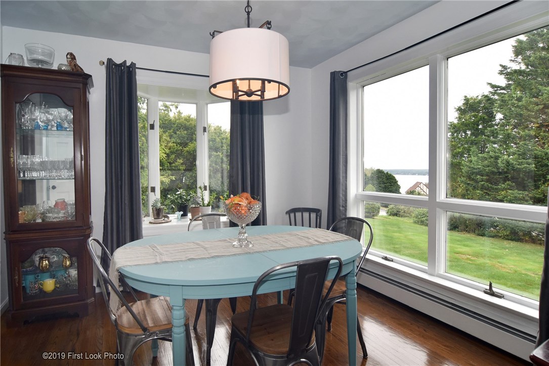 65 Peleg Road Portsmouth, RI 02871 - Photo 12 of 40 Gallery Image 12