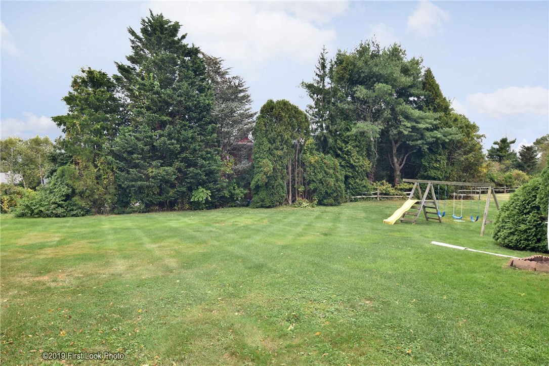 65 Peleg Road Portsmouth, RI 02871 - Photo 37 of 40 Gallery Image 37