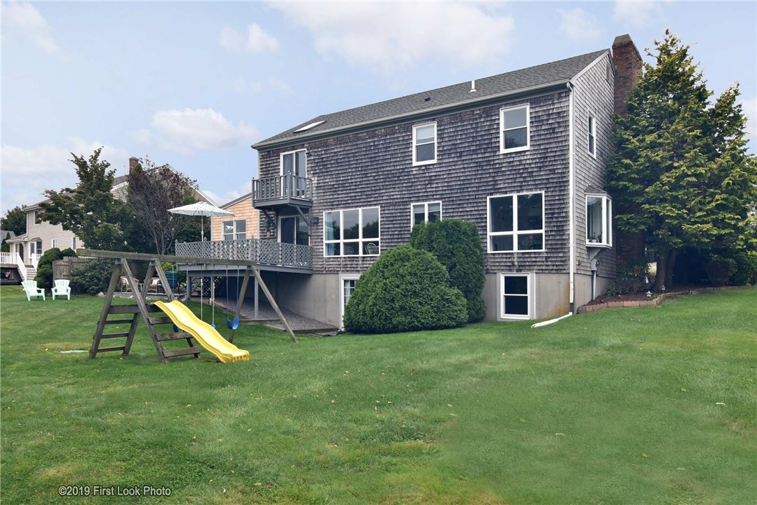 65 Peleg Road Portsmouth, RI 02871 - Photo 38 of 40 Gallery Image 38