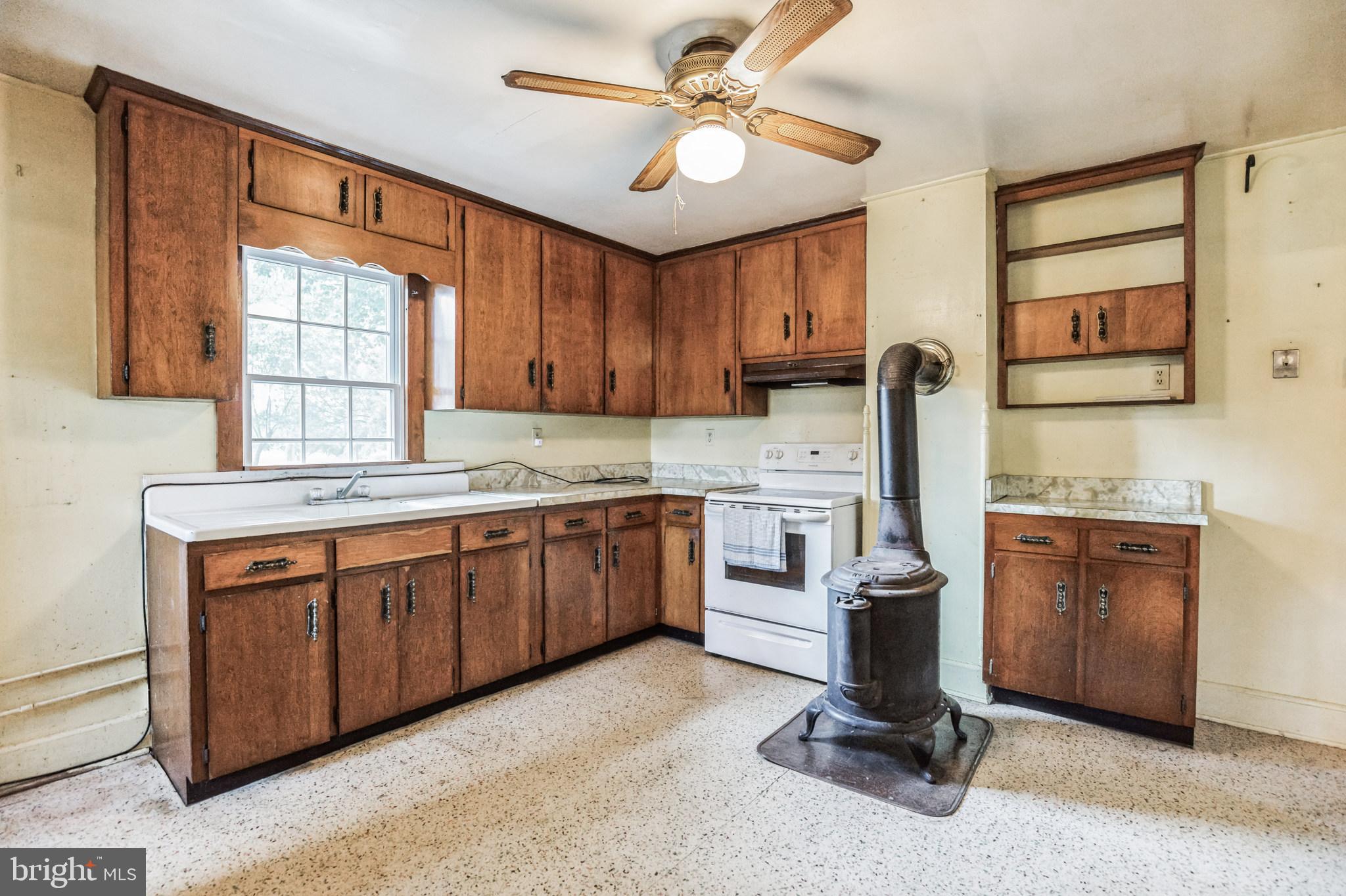 24730 Colton Point Road Clements, MD 20624 - Photo 10 of 15 Kitchen