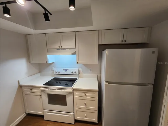 $1,600 | 5823 Southwest 9th Place, Unit H55, Gainesville, FL 32607