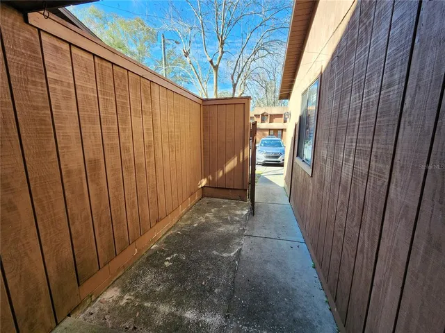 $1,600 | 5823 Southwest 9th Place, Unit H55, Gainesville, FL 32607