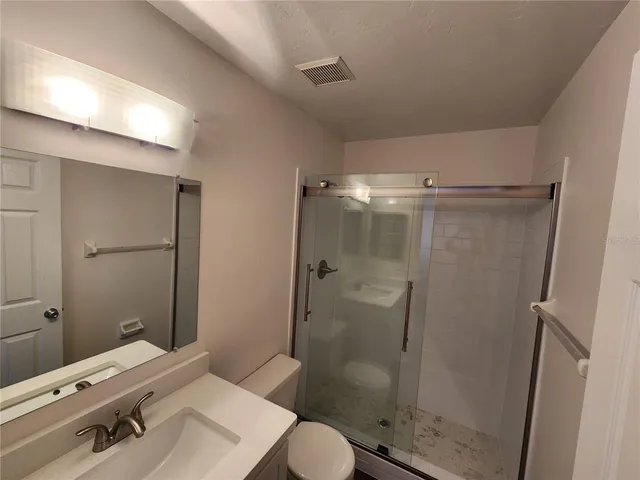 $1,600 | 5823 Southwest 9th Place, Unit H55, Gainesville, FL 32607