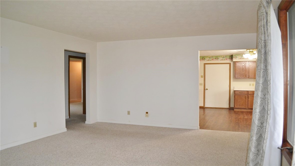 1031 Armsgate Road Springfield, OH 45503 - Photo 6 of 30