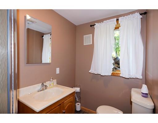 83 Robbins Road Sudbury, MA 01776 - Photo 22 of 28 Gallery Image 22