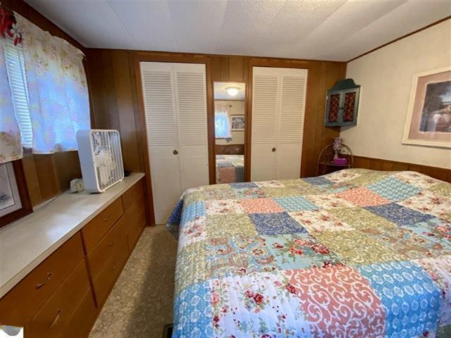 5865 West 50 Road Cadillac, MI 49601 - Photo 15 of 45 1878688-14