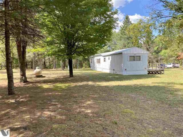 5865 West 50 Road Cadillac, MI 49601 - Photo 29 of 45 1878688-28