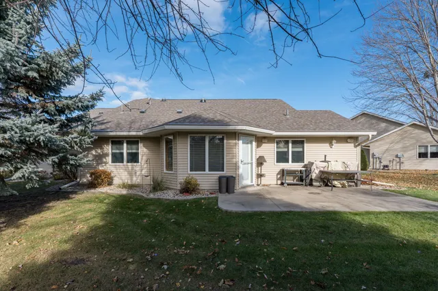 $340,000 | 133 Shamrock Drive, Mankato, MN 56001