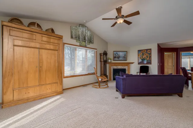 $340,000 | 133 Shamrock Drive, Mankato, MN 56001