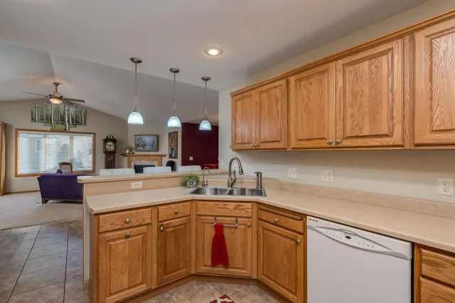 $340,000 | 133 Shamrock Drive, Mankato, MN 56001