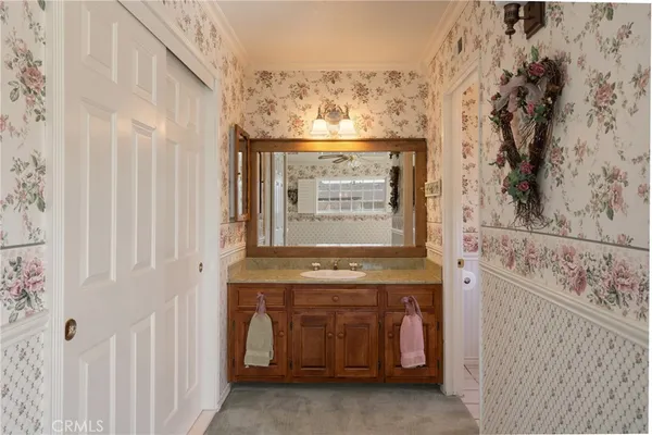 $912,000 | 1002 East Leadora Avenue, Glendora, CA 91741