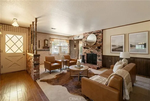 $912,000 | 1002 East Leadora Avenue, Glendora, CA 91741