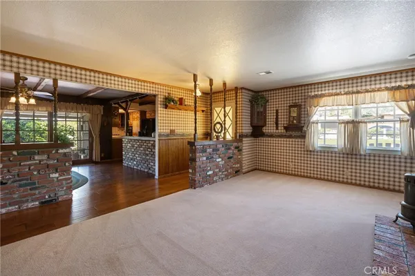 $912,000 | 1002 East Leadora Avenue, Glendora, CA 91741