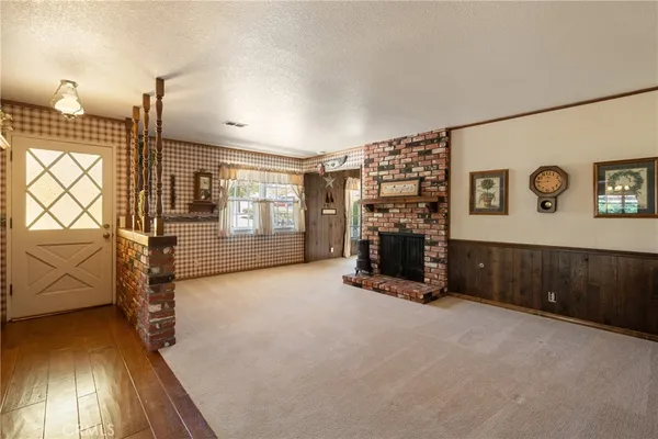 $912,000 | 1002 East Leadora Avenue, Glendora, CA 91741