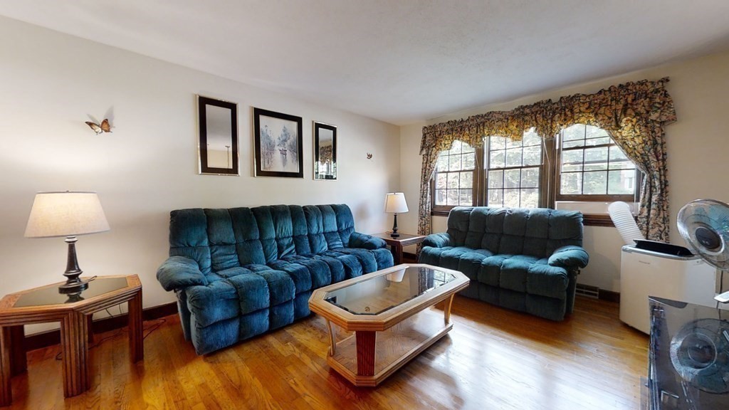 10 Kensington Road Norton, MA 02766 - Photo 14 of 27 Gallery Image 14