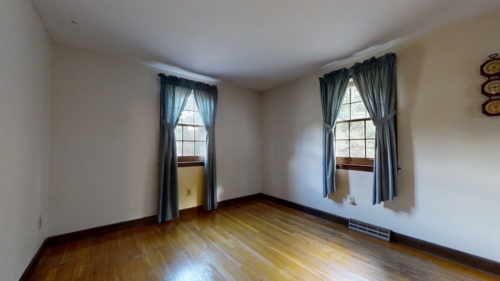 10 Kensington Road Norton, MA 02766 - Photo 19 of 27 Gallery Image 19