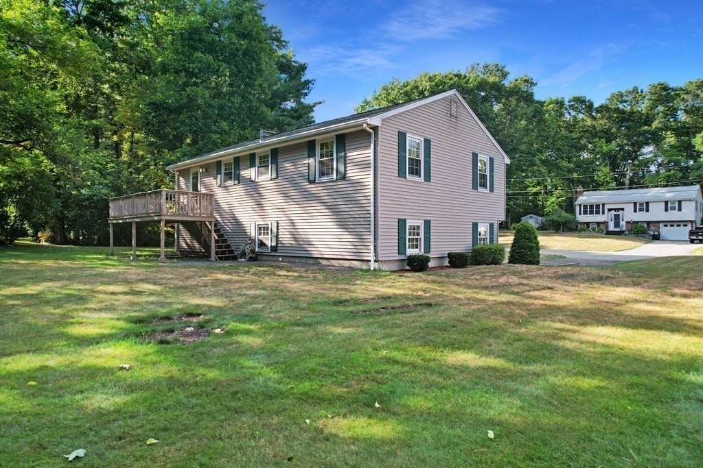 10 Kensington Road Norton, MA 02766 - Photo 4 of 27 Gallery Image 4