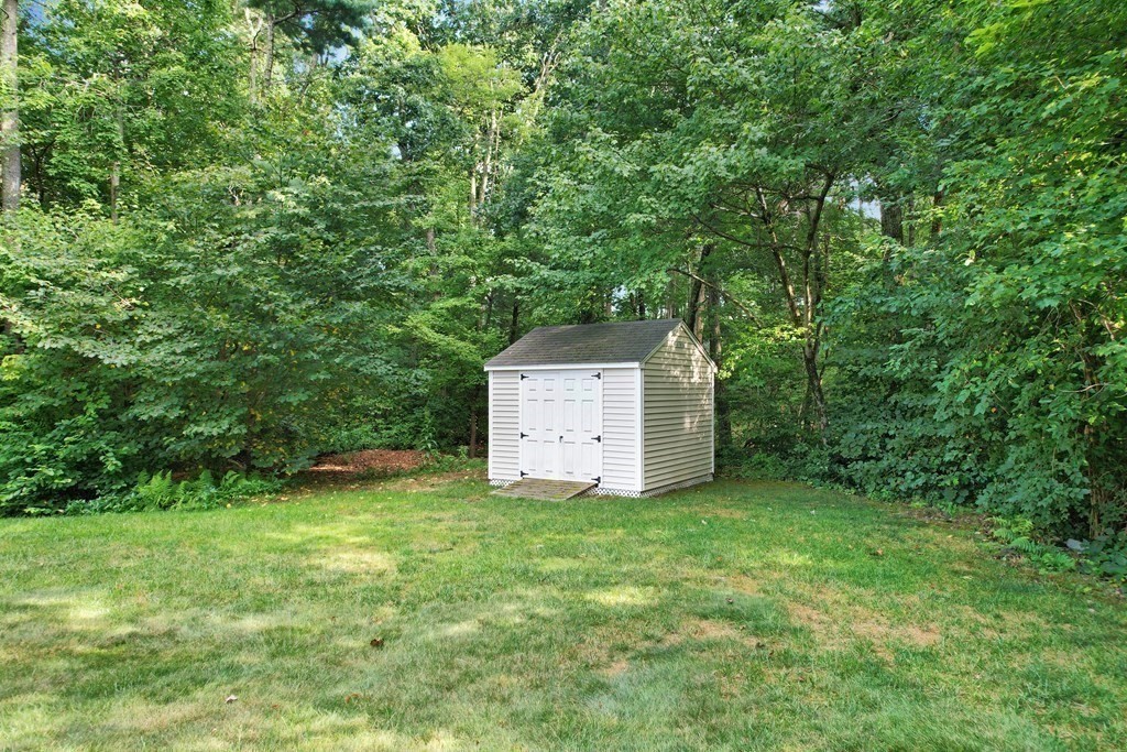 10 Kensington Road Norton, MA 02766 - Photo 7 of 27 Gallery Image 7