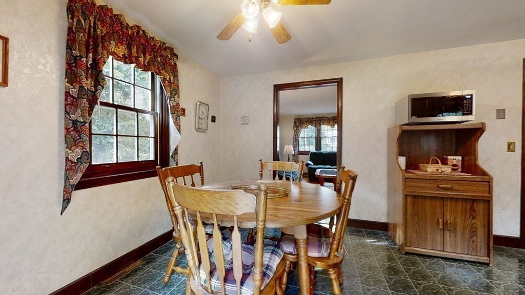 10 Kensington Road Norton, MA 02766 - Photo 9 of 27 Gallery Image 9