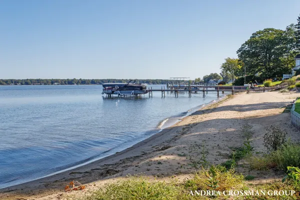 $5,995,000 | 1933 South Shore Drive, Holland, MI 49423