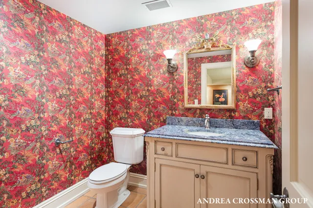 $5,995,000 | 1933 South Shore Drive, Holland, MI 49423