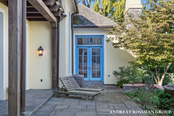 $5,995,000 | 1933 South Shore Drive, Holland, MI 49423
