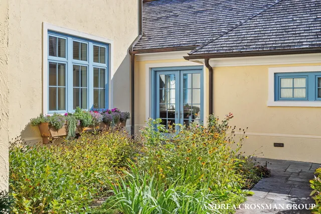 $5,995,000 | 1933 South Shore Drive, Holland, MI 49423