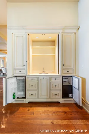 $5,995,000 | 1933 South Shore Drive, Holland, MI 49423