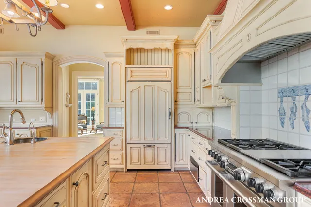 $5,995,000 | 1933 South Shore Drive, Holland, MI 49423