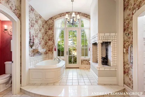 $5,995,000 | 1933 South Shore Drive, Holland, MI 49423