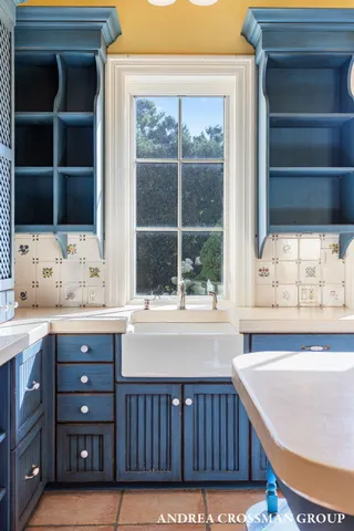 $5,995,000 | 1933 South Shore Drive, Holland, MI 49423