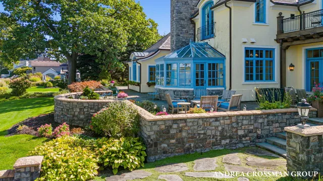 $5,995,000 | 1933 South Shore Drive, Holland, MI 49423