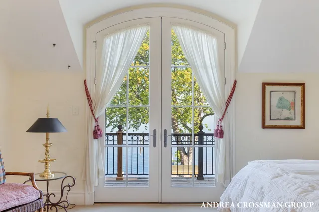 $5,995,000 | 1933 South Shore Drive, Holland, MI 49423