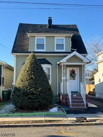 $489,000 | 828 Allen Street, Linden, NJ 07036