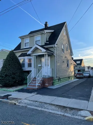 $489,000 | 828 Allen Street, Linden, NJ 07036