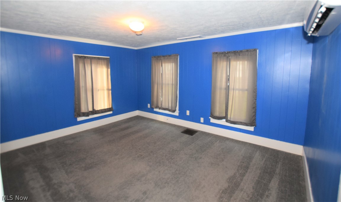 6715 Chestnut Street Sterling, OH 44276 - Photo 15 of 27