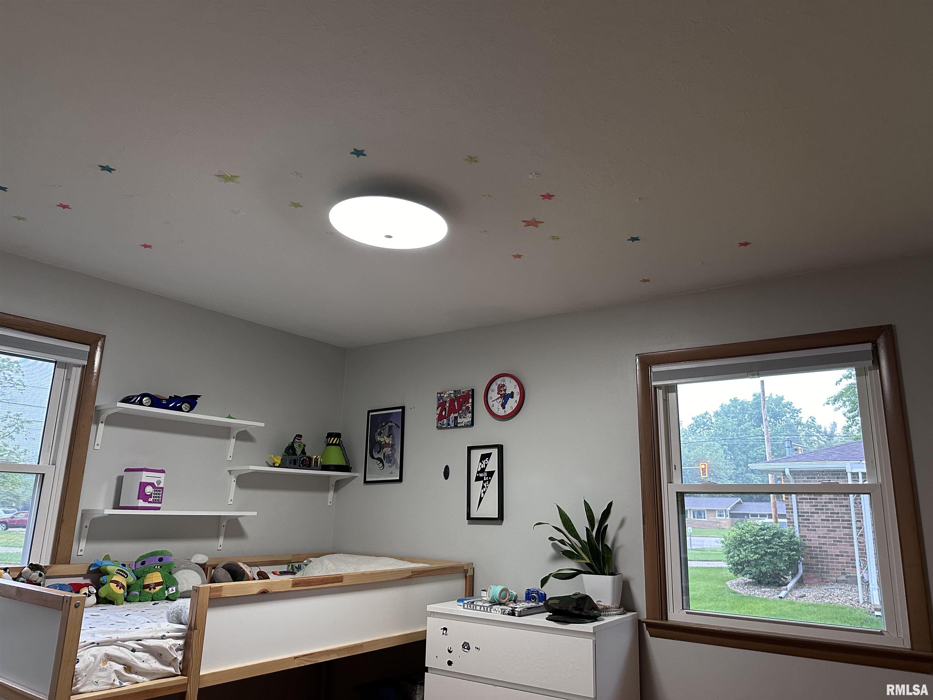 15 Lincoln Road Canton, IL 61520 - Photo 21 of 33 Gallery Image 21