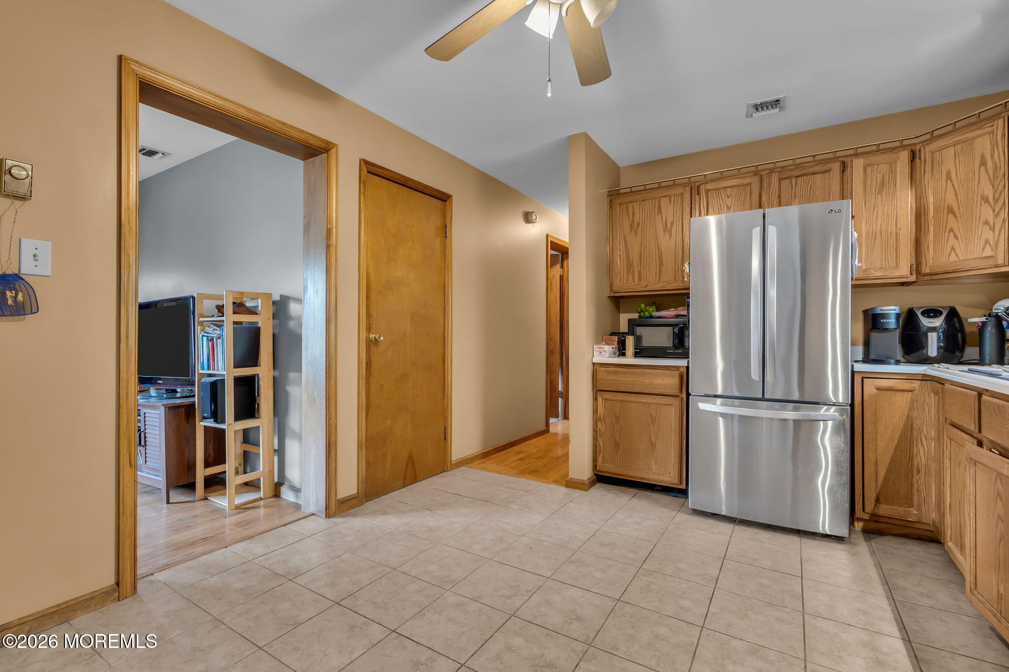 200 Spray Road Manahawkin, NJ 08050 - Photo 8 of 24 10-web-or-mls-DSC00156
