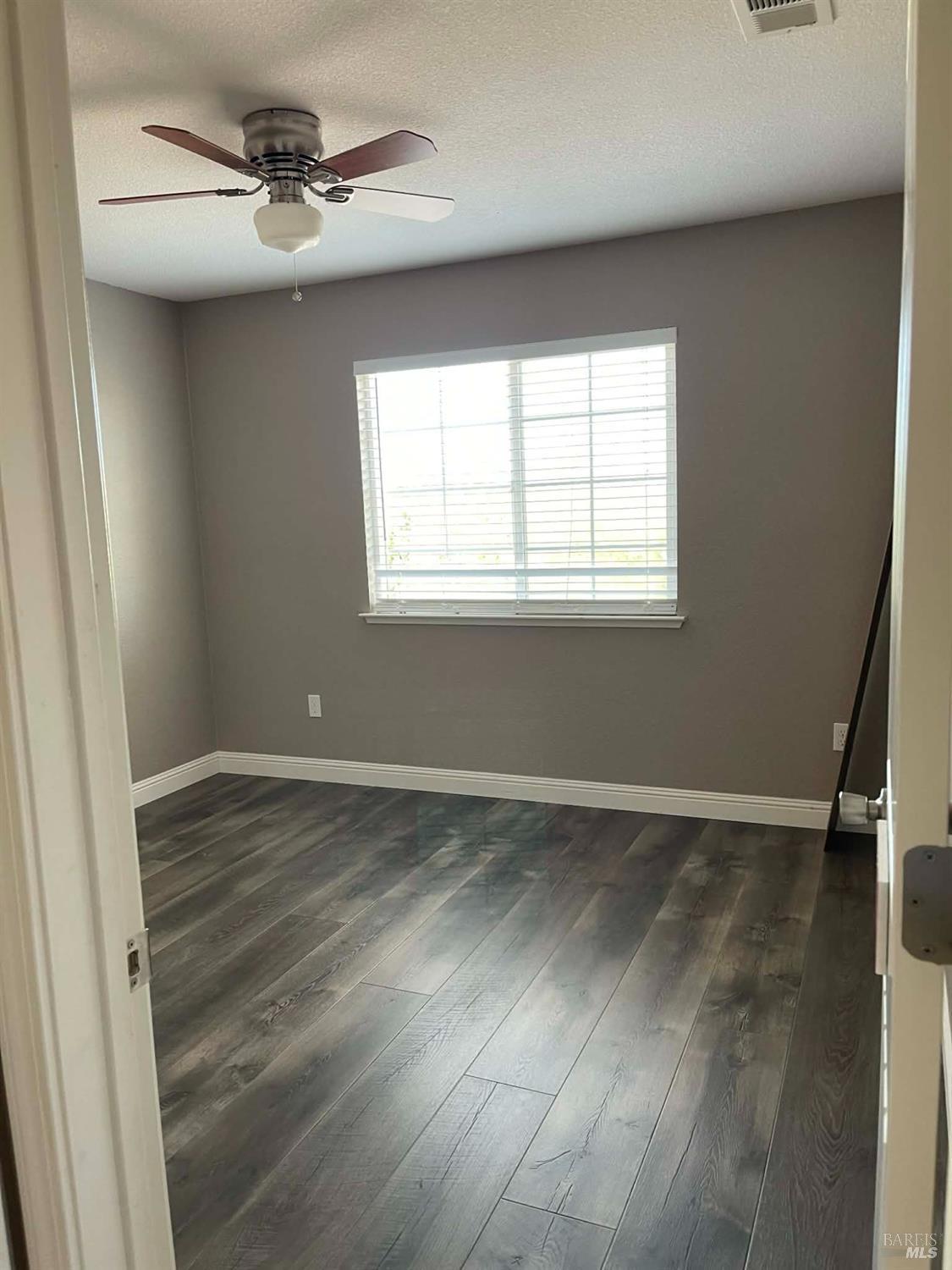 448 Cache Court Vacaville, CA 95688 - Photo 15 of 21 Upstairs Guest Bedroom 1