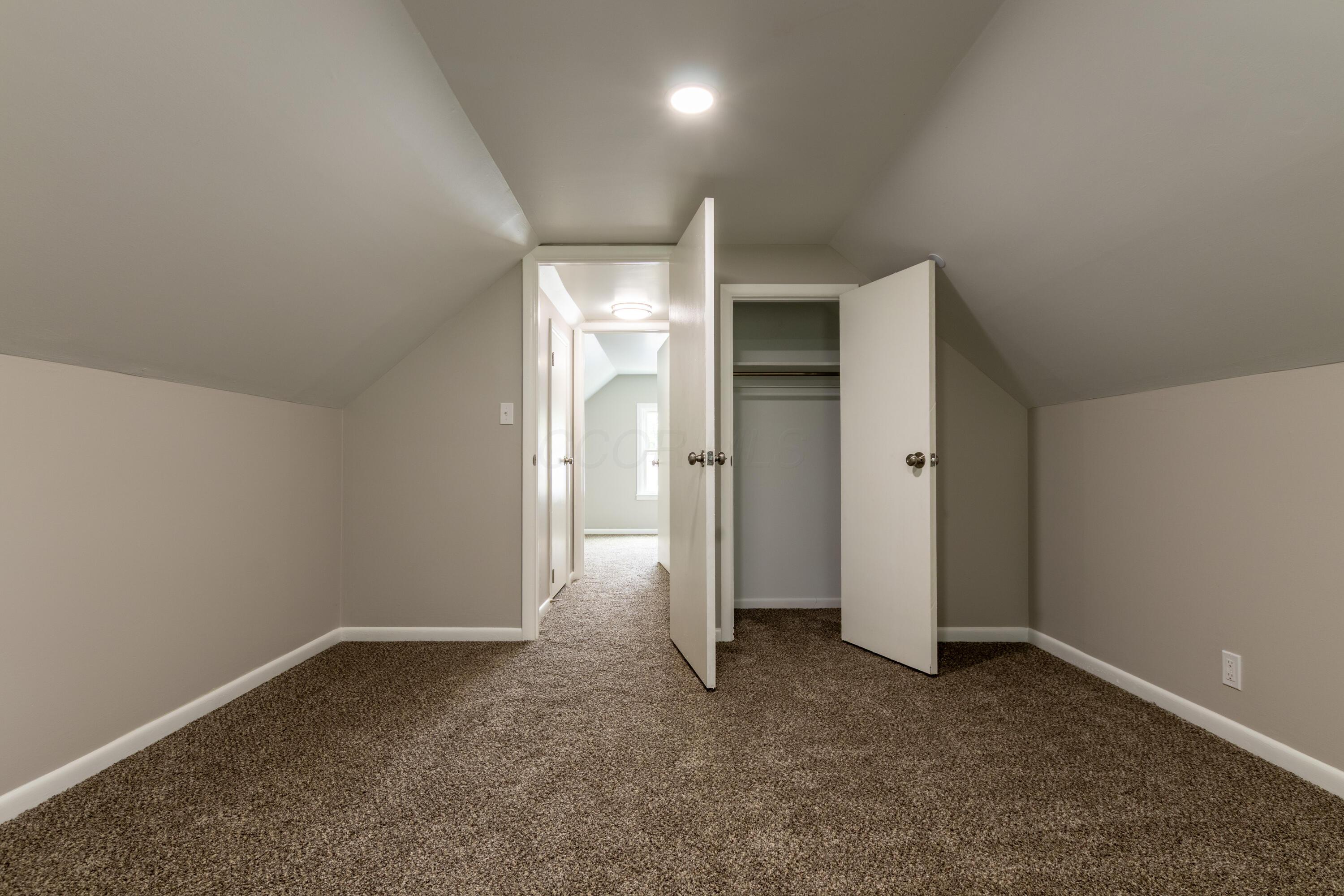 819 Spring Street Lancaster, OH 43130 - Photo 21 of 37 bedroom 3