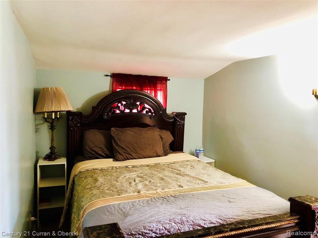 6763 North Gulley Road Dearborn Heights, MI 48127 - Photo 17 of 21