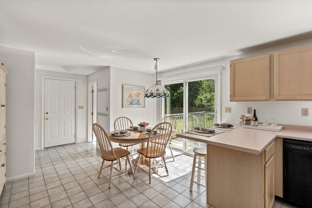 12 Powers Road Sudbury, MA 01776 - Photo 11 of 24